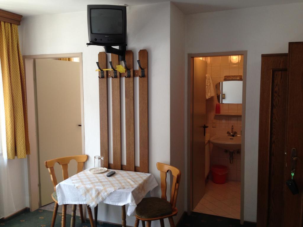 Haus Tenk Mittersill Habitación foto